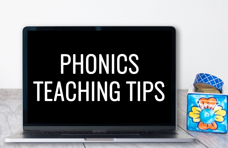 There are two teaching activities I ALWAYS use in my phonics intervention groups, especially with tricky sound-spellings like vowel diphthongs. Learn more about introducing new vowel sounds and checking for understanding.
